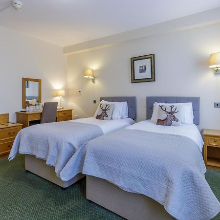 Swan Revived Hotel ميلتون كينيز المظهر الخارجي الصورة