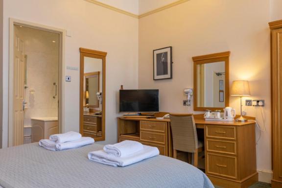 Swan Revived Hotel ميلتون كينيز المظهر الخارجي الصورة